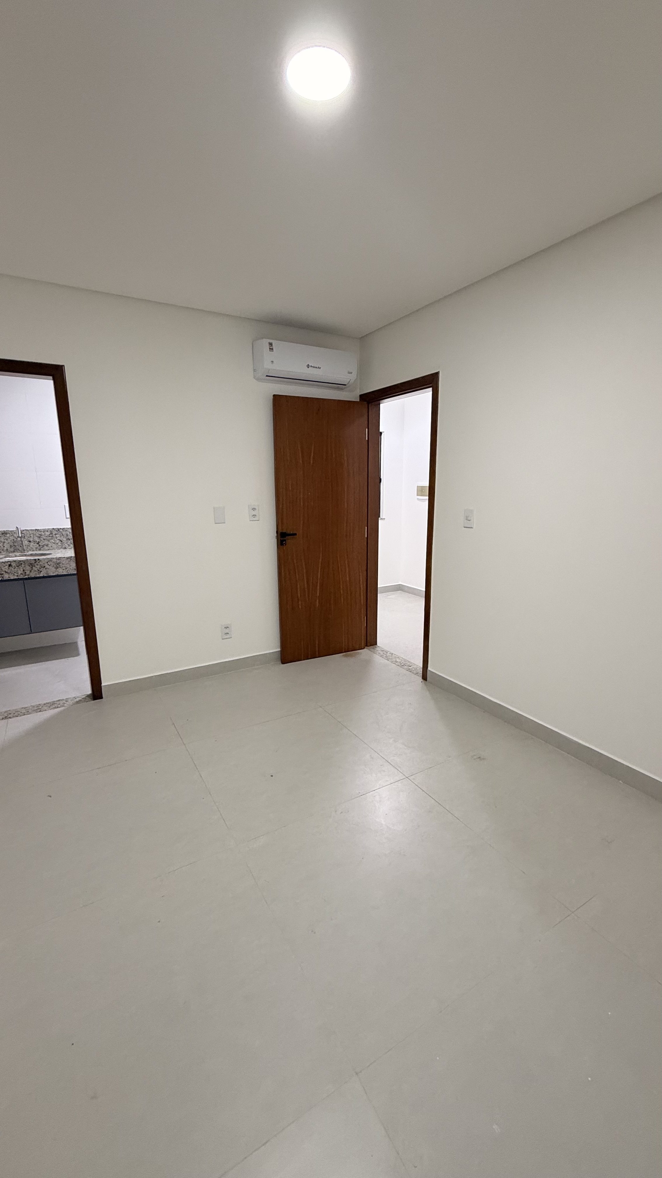 Duplex 3 quartos perto Mix Mateus