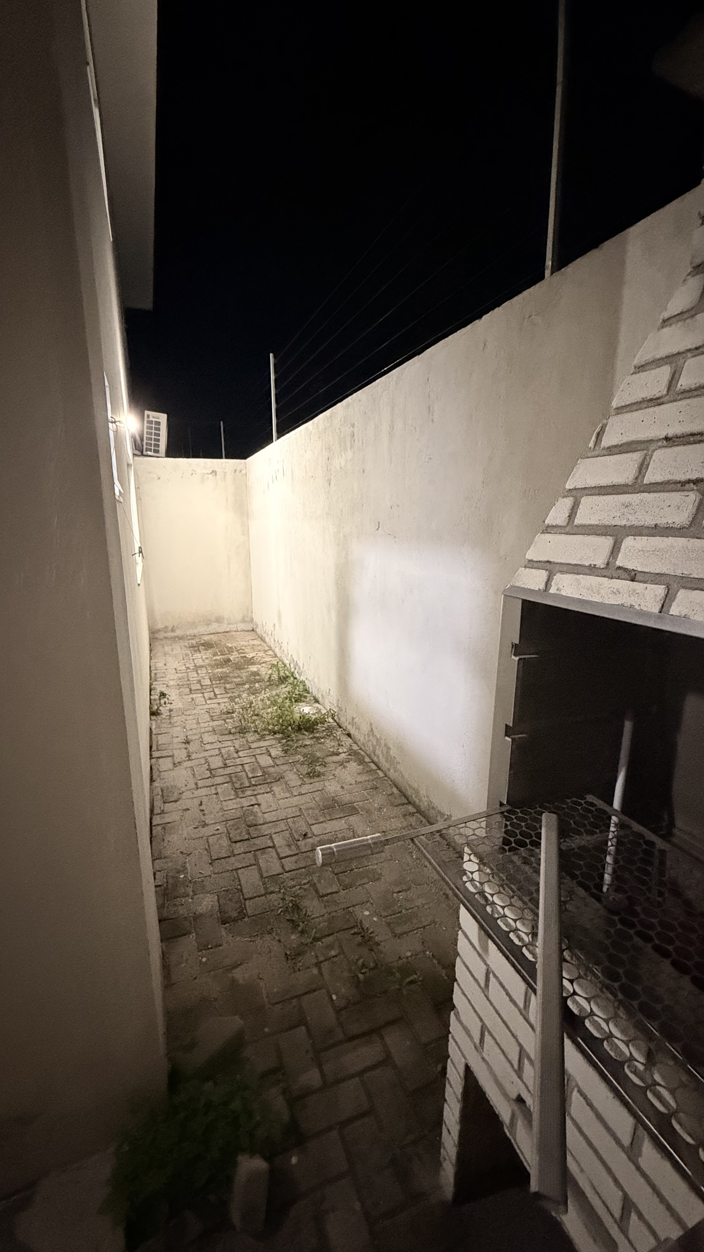 Duplex 3 quartos perto Mix Mateus