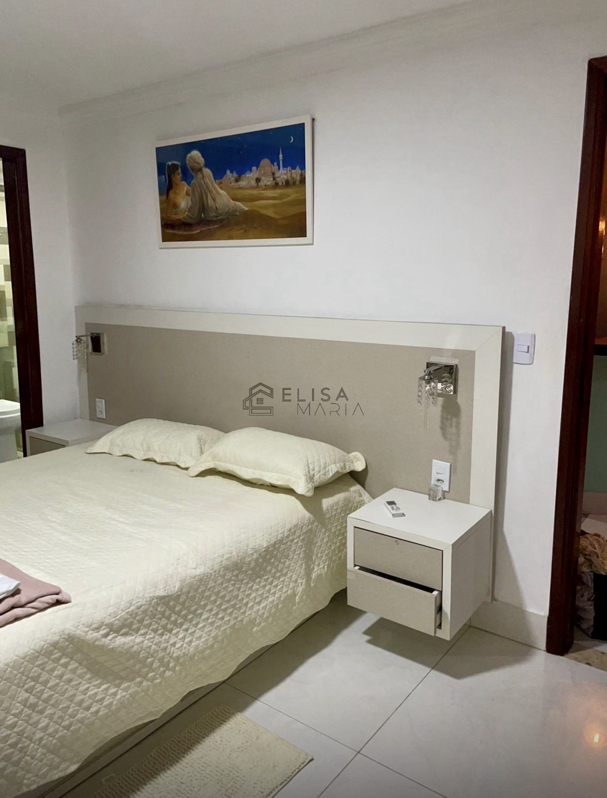 Apartamento na Av Coqueiral